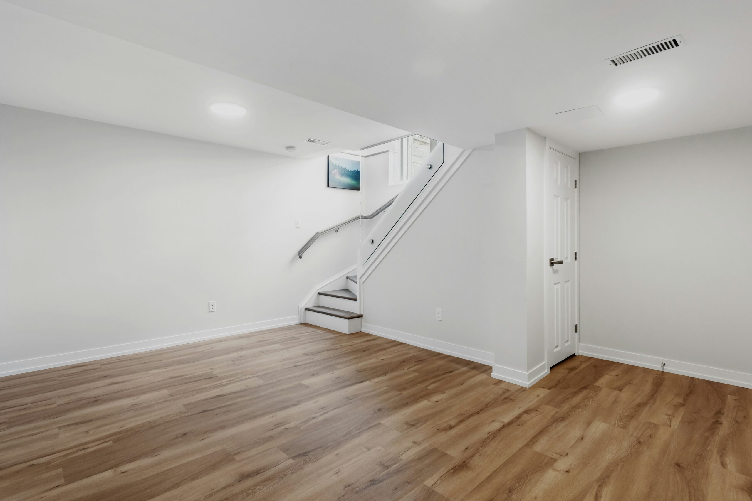 Benefits of basement remodeling banner